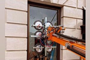 Same-Day Emergency Glass Replacement Services That Keep Virginia Safe